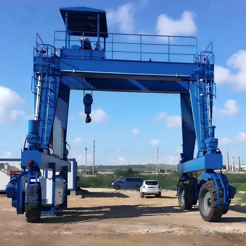 Wheel-mounted gantry crane
