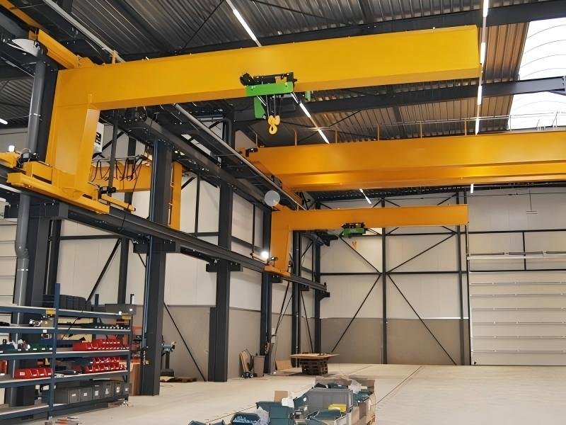 jib crane works alongside overhead cranes