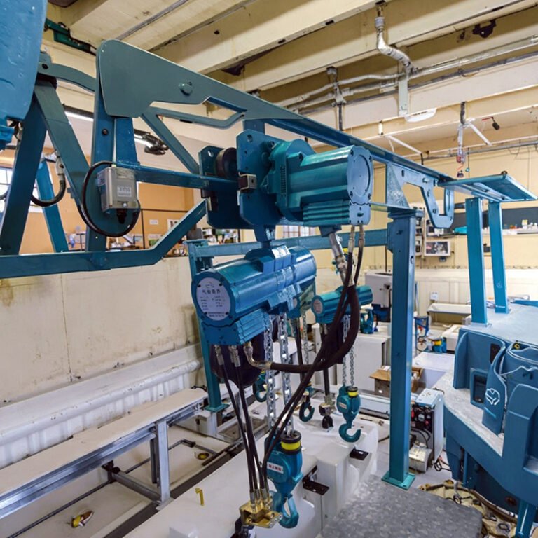 Pneumatic (Air) Chain Hoists Applicaiton