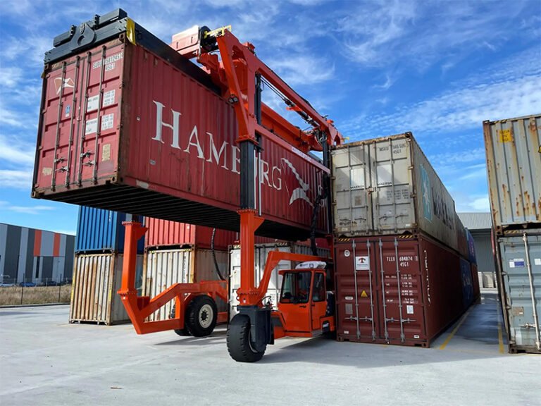 Key Advantages of Container Straddle Carrier