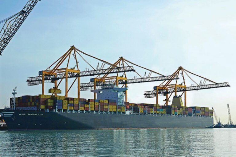 Ship To Shore Crane-02