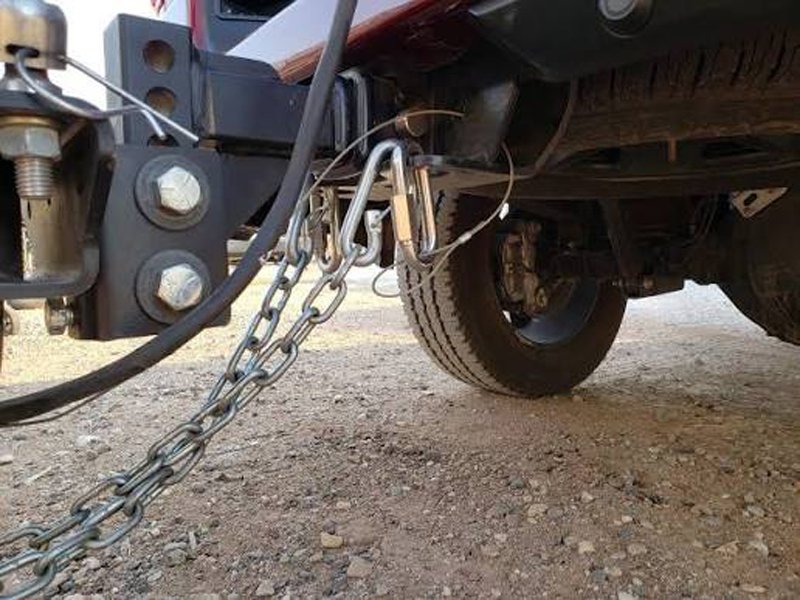 Tow Chain vs Tow Strap: The Ultimate 2026 Comparison | Safe Selection Guide & Load Ratings 1 Tow Chains