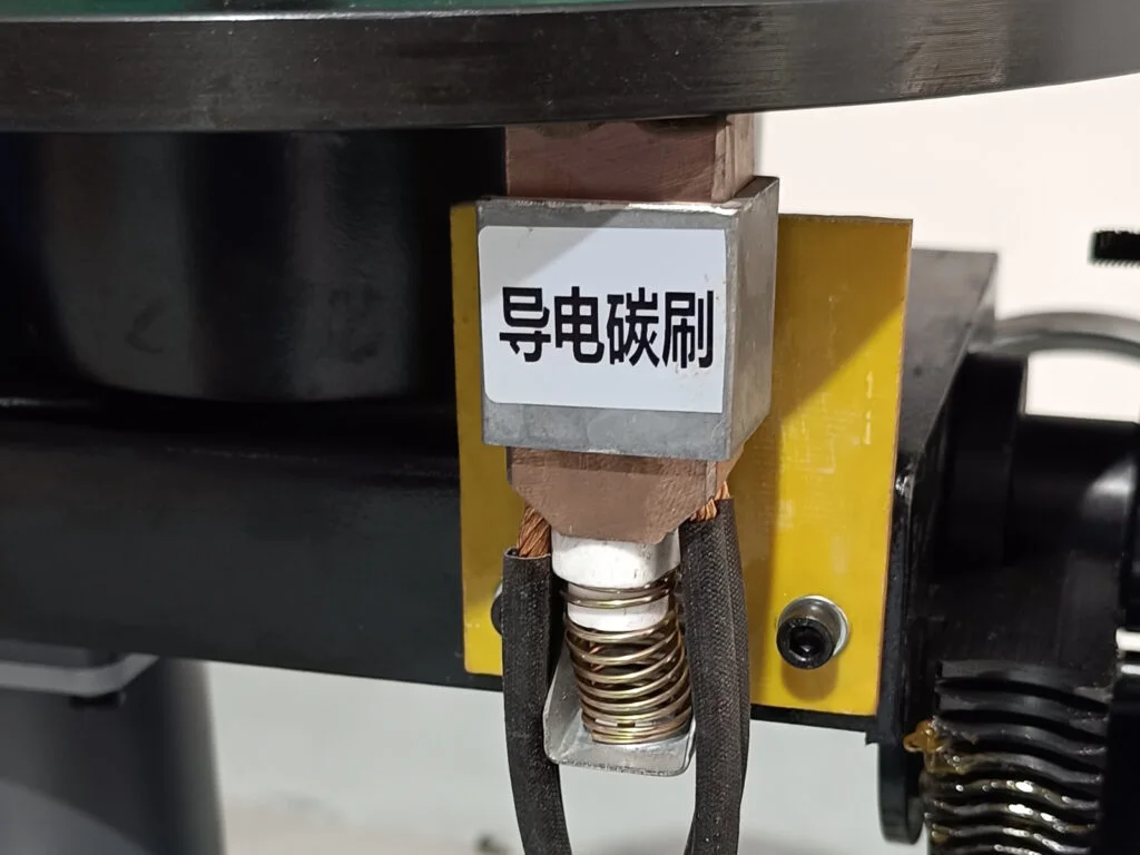 High copper conductive carbon brush