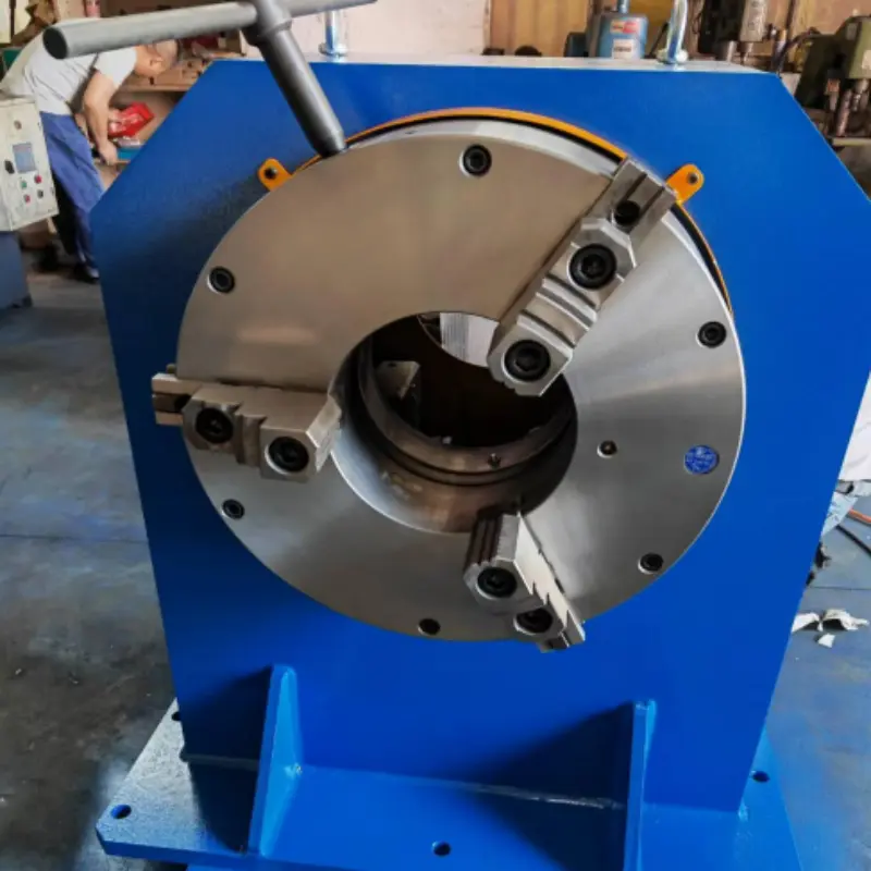 K11 self-centering chuck for welding and machining applications