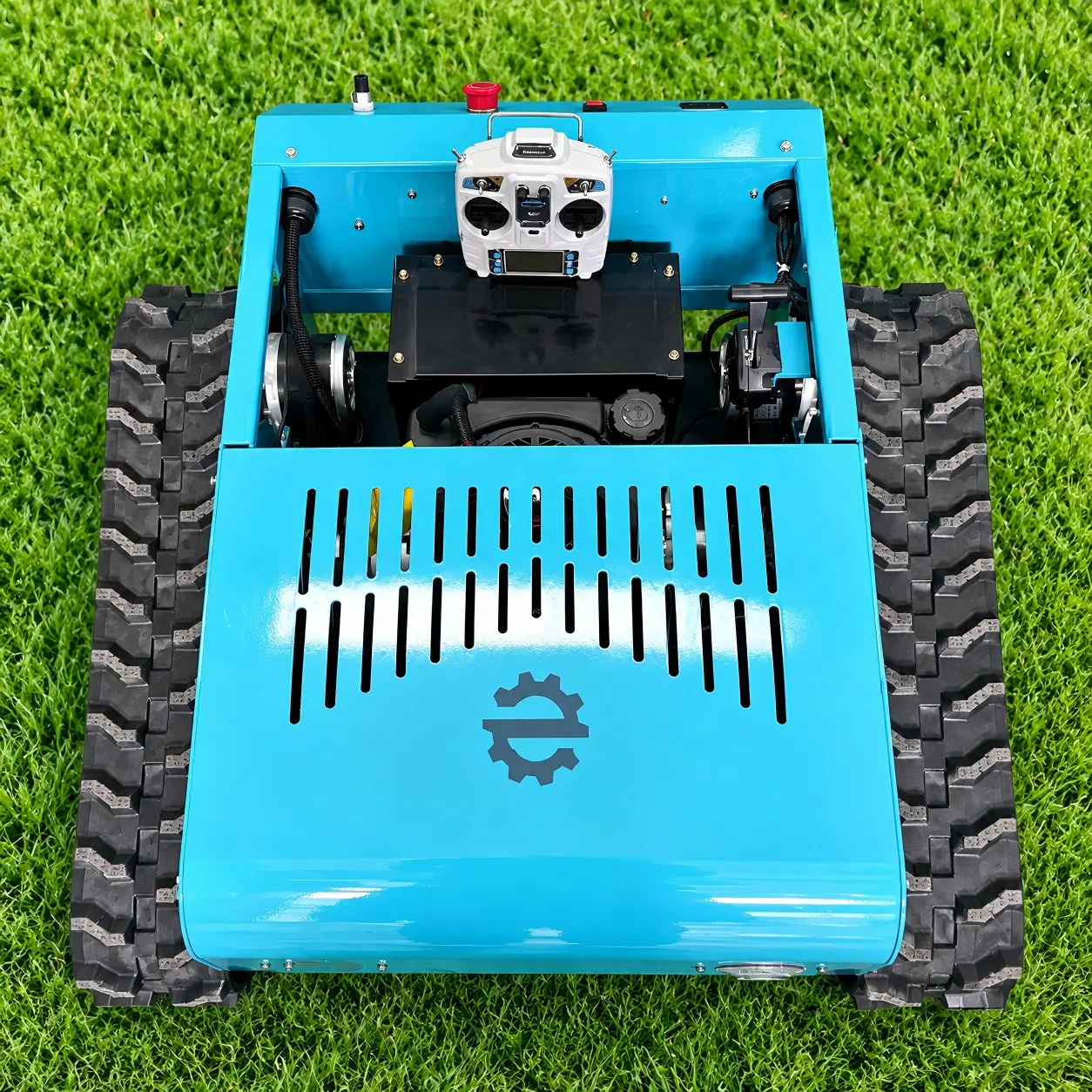 SDL224-55A Tracked Remote Control Mower 1 SDL224-55A tracked remote control mower with 550 mm cutting width