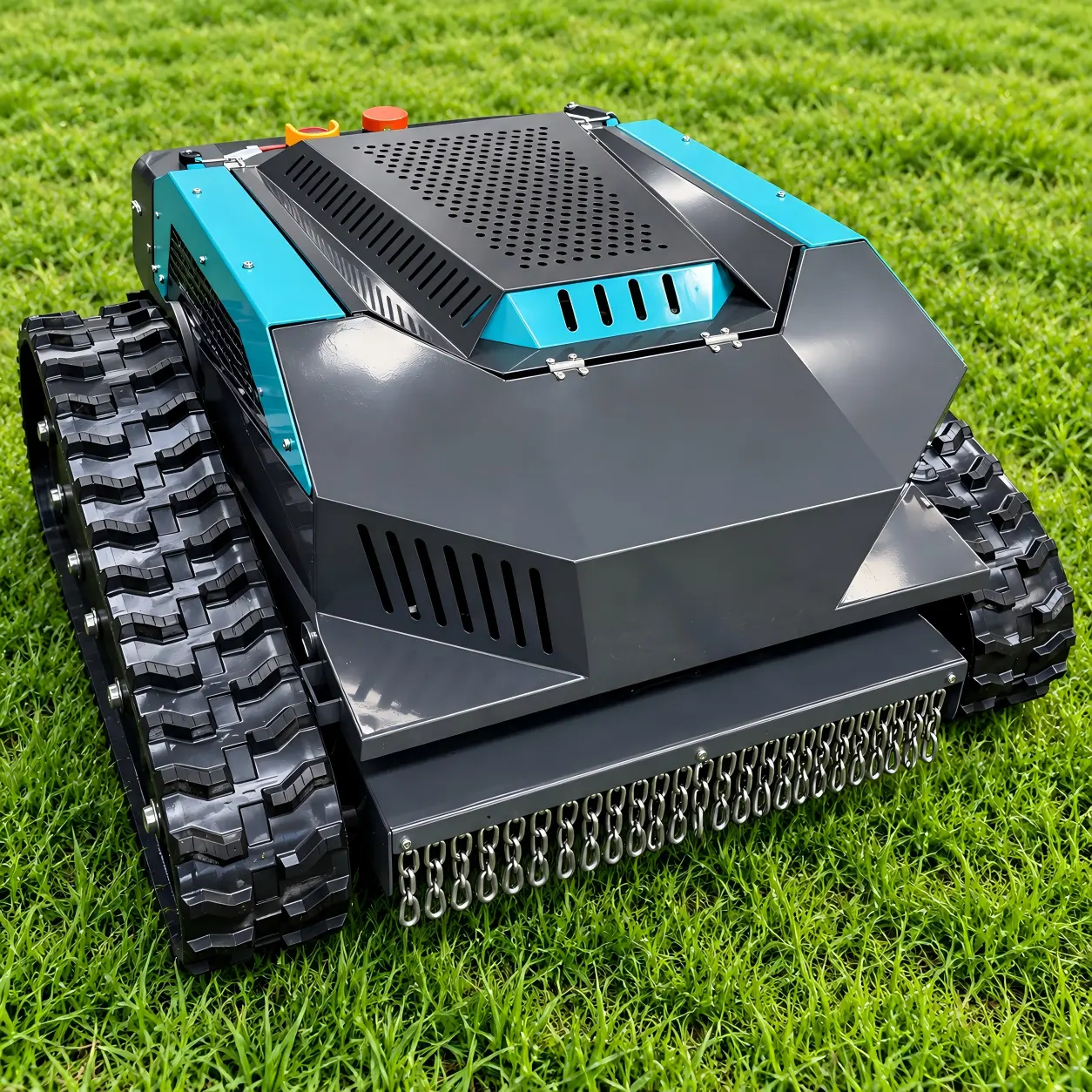 SDL452-70B Tracked Remote Control Mower 1 SDL452-70B tracked remote control mower with 700 mm cutting width