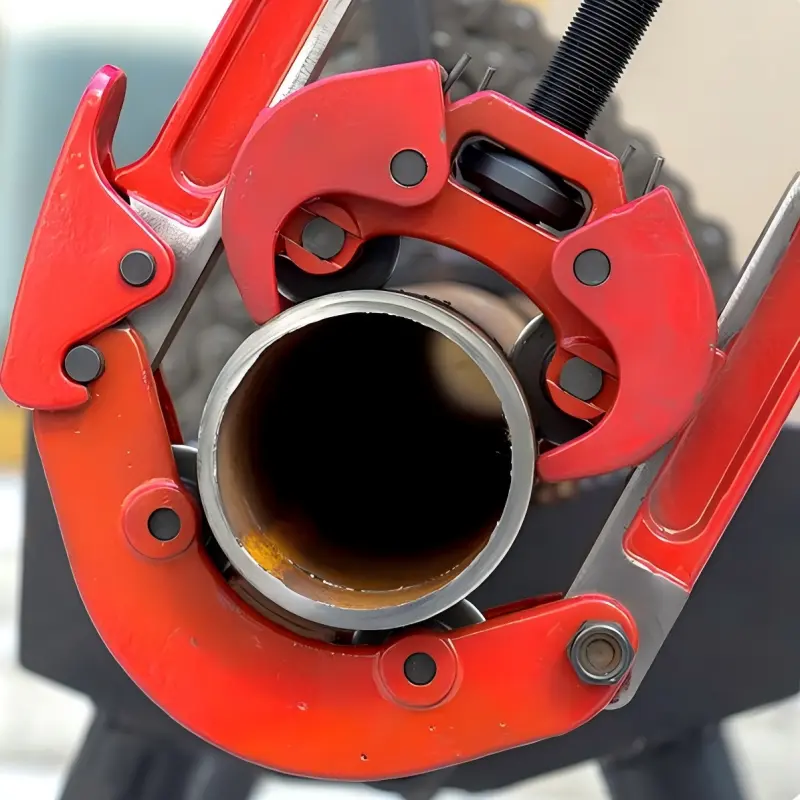 Metal Pipe Cutter up to 2 Inches 3 Metal Pipe Cutter up to 2 Inches - Image 3